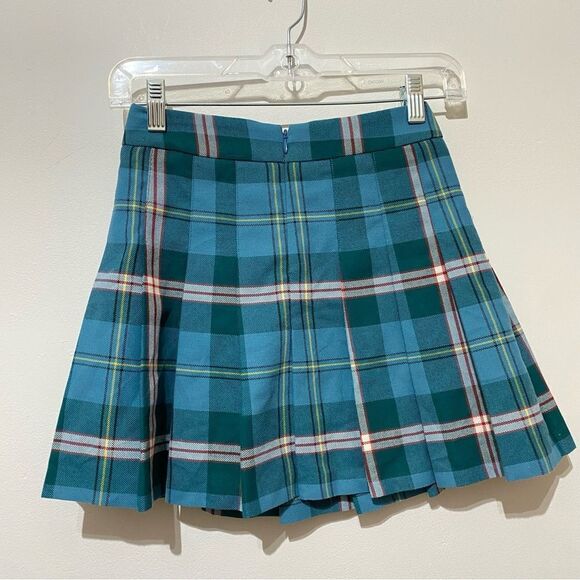 Aritzia Sunday Best Skirt - Picture 2 of 3